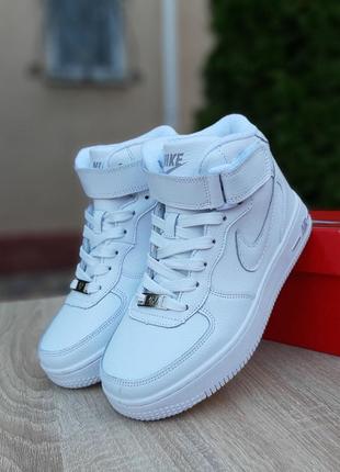 Женские термо кроссовки nike air force4 фото