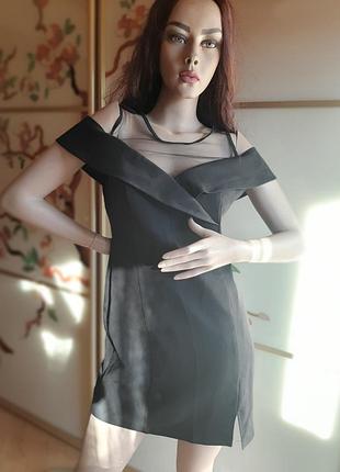 Чёрное платье