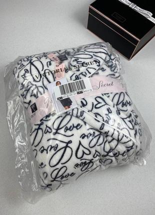 Халат від victoria’s secret