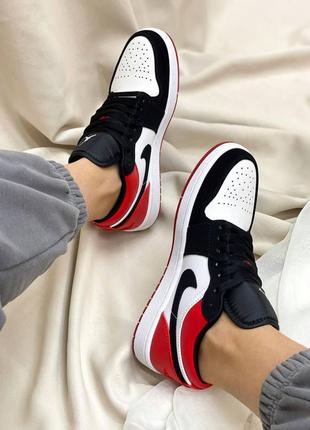 Жіночі кросівки nike air jordan 1 retro женские кроссовки найк аир джордан