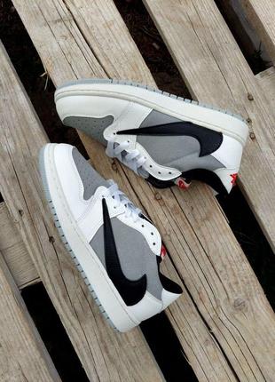 Жіночі кросівки nike air jordan 1 retro женские кроссовки найк аир джордан