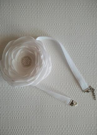Чокер квітка роза троянда з тканини молочна.2 фото