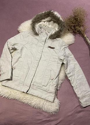 Укорочена біла -айворі куртка