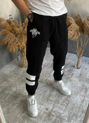 Спортивные штаны мужские базовые на флисе флис черные / штани чоловічі базові на флісі фліс чорні