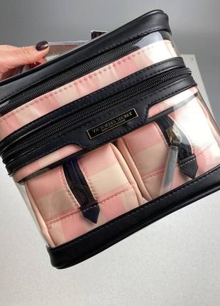 Большая вместительная косметичка 4 в 1 от victoria's secret