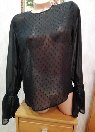 Красивенькая блузка