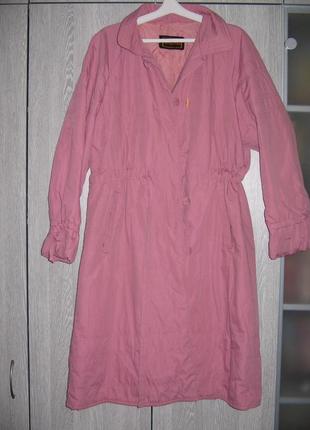 Пальто розовое supreme