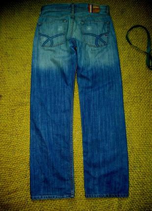 Рваные джинсы мужские  с оригинальными потертостями. оригинал2 фото