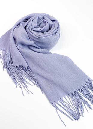 Бузковий однотонний шарф-палантин з бахромою
