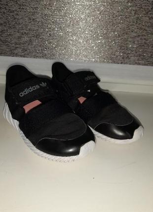 Босоніжки,  сандалі adidas