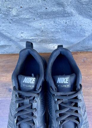 Nike t-lite зручні кроси на осінь6 фото