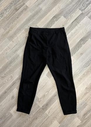 Брюки чіноси