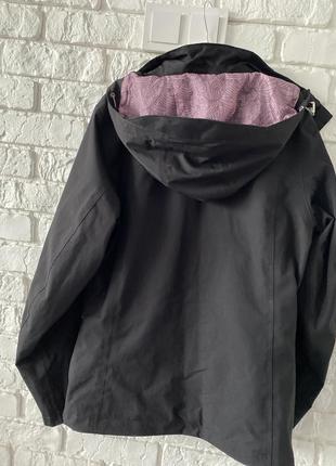 Курточка жіноча, оригінальна , крута фірма, є ще одна термо , вона тепліше на зиму підійде4 фото