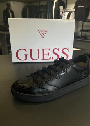 Чоловічі кросівки guess 2