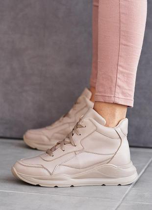 Теплые женские кроссовки,спортивные ботинки на зиму кожаные бежевые зимние (зима 2022-2023) для женщин,стильные,удобные,комфортные8 фото
