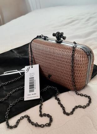 Сумочка коктейльна, абсолютно нова