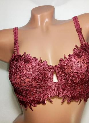 70в bon prix. новый шикарный кружевной бюстгальтер