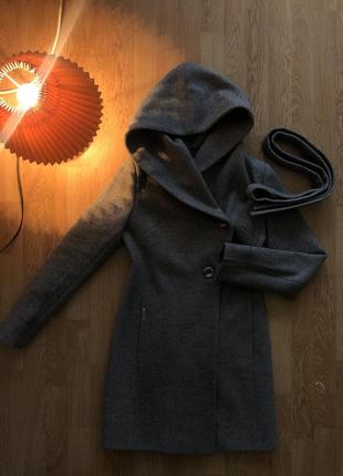 Шерстяное теплое серое пальто новое2 фото