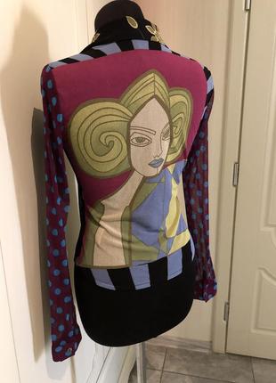 Блузка оригинальной расцветки