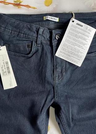Темно-синие джинсы люксового бренда iceberg. оригинал3 фото