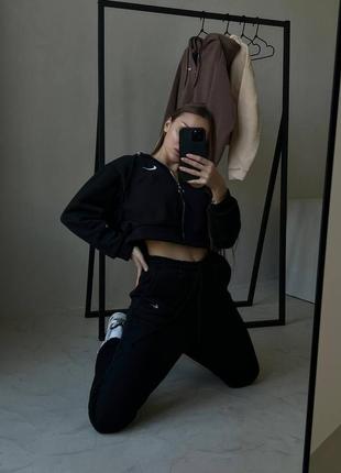 Жіночий костюм з лого nike