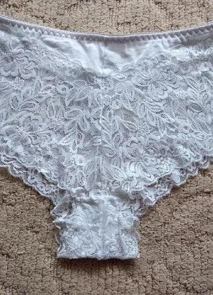 Кружевные трусики женские