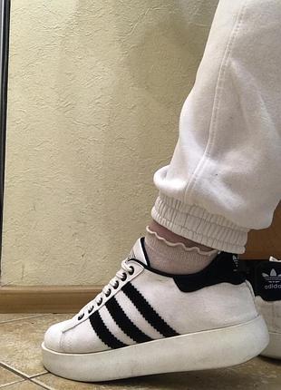 Кросівки adidas