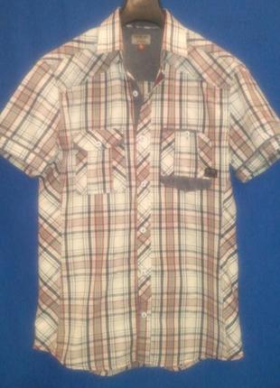 Шикарна сорочка для справжнього чоловіка.