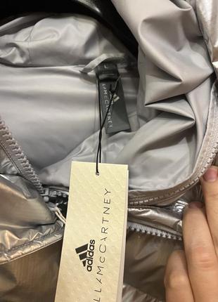 Серебристая куртка от adidas & stella maccartney размер л.8 фото