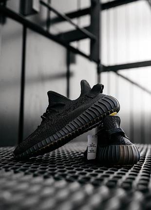 Жіночі кросівки adidas yeezy женские кроссовки адидас