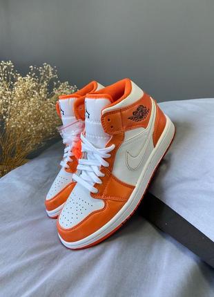 Женские кроссовки jordan 1 mid metallic orange 🔥