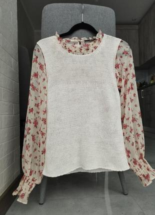 Безрукавка з блузкою