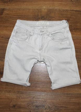 Стильні джинсові шорти