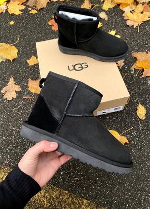 Уги Кофта фирменная puma с капюшоном

угги