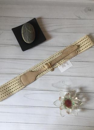 Пояс на талію