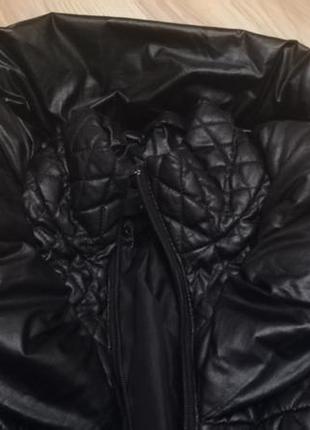 Стеганая куртка  с поясом от mohito3 фото