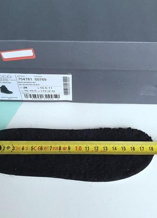 Дитячі зимові черевики ecco

🛍в наявності:
✅ 26 розмір 17 см.- бронь
✅ 27 розмір 17.5 см.
✅ 28 розмір 18.5 см.
✅ 30 розмір 19.5 см.10 фото