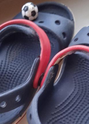 Дитячі сандалі crocs 9