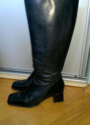 Чоботи демісезонні bally