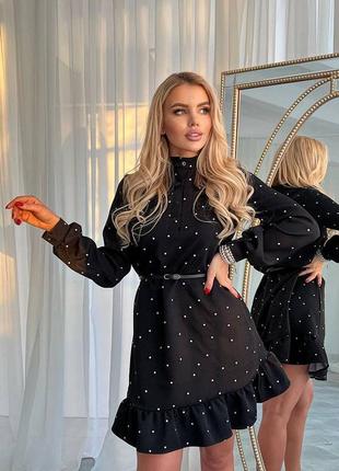 Красива нарядна сукня