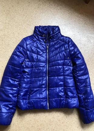 Красивая демисезонная куртка