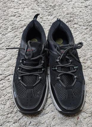 Туфлі, кросівки, кросовки