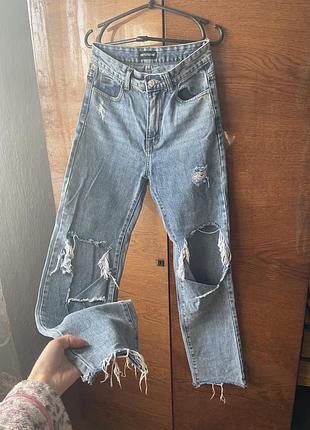 Рвані джинси палаццо кльош труби прямі кюлоти