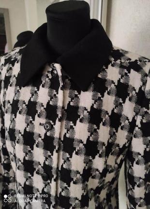 Жакет твидовая куртка в стиле шанель atelier винтаж гусиная лапка2 фото