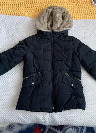 Зимова курточка zara trf outerwear