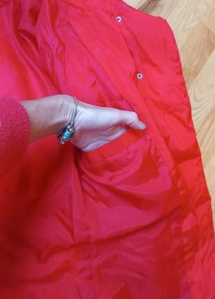 В наявності красная зимняя куртка с капюшоном  / зимний пуховик / дутик / пуфер / курточка /6 фото