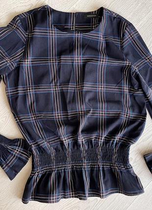 Блузка, кофта