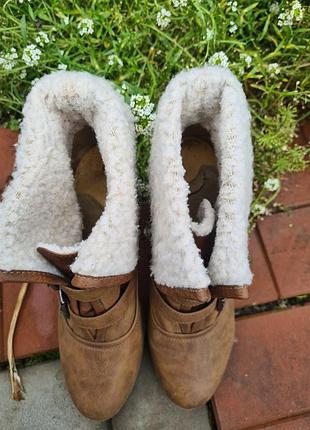 Ботинки, ботильйони 40 3