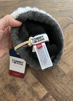 Детская новая с биркой шапка tommy hilfiger на 1-3 года, объем до 50 см3 фото