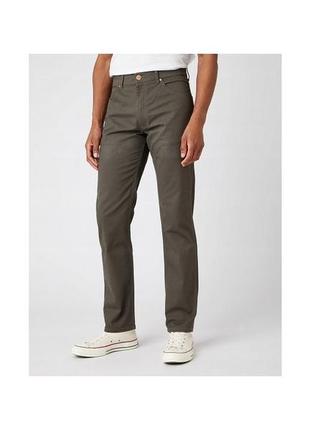 Мужские  штаны брюки greensboro regular straight wrangler оригинал